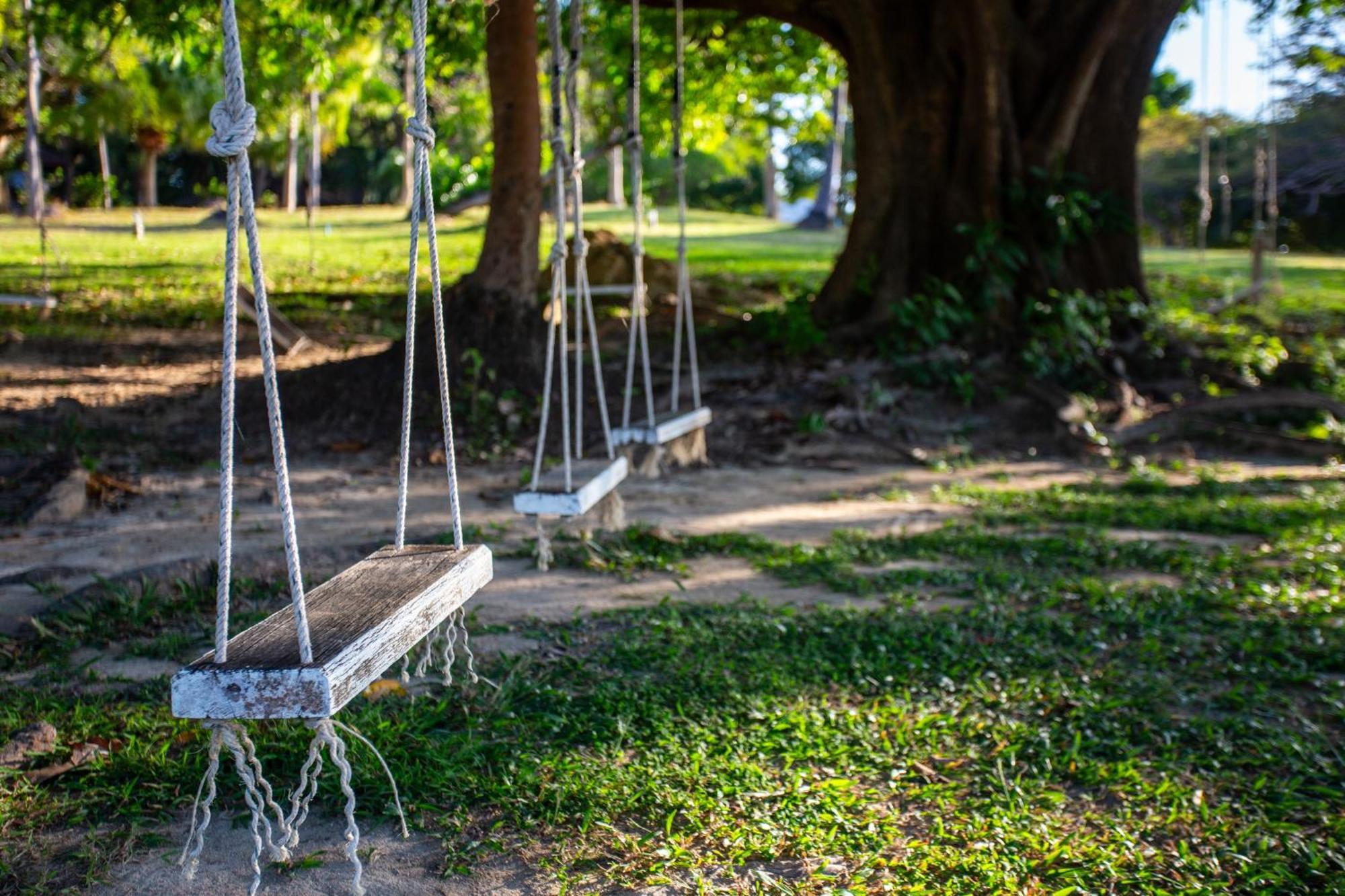 Ban Raya Resort And Spa Ko Racha Yai Buitenkant foto