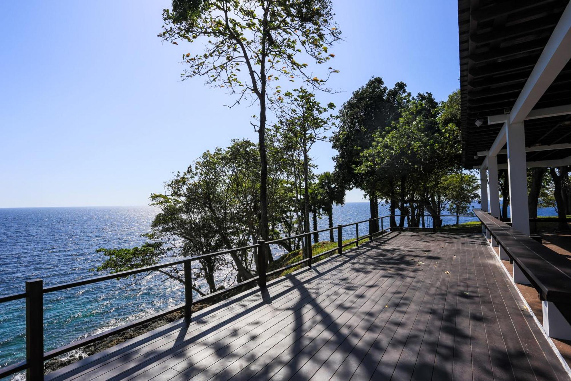 Ban Raya Resort And Spa Ko Racha Yai Buitenkant foto