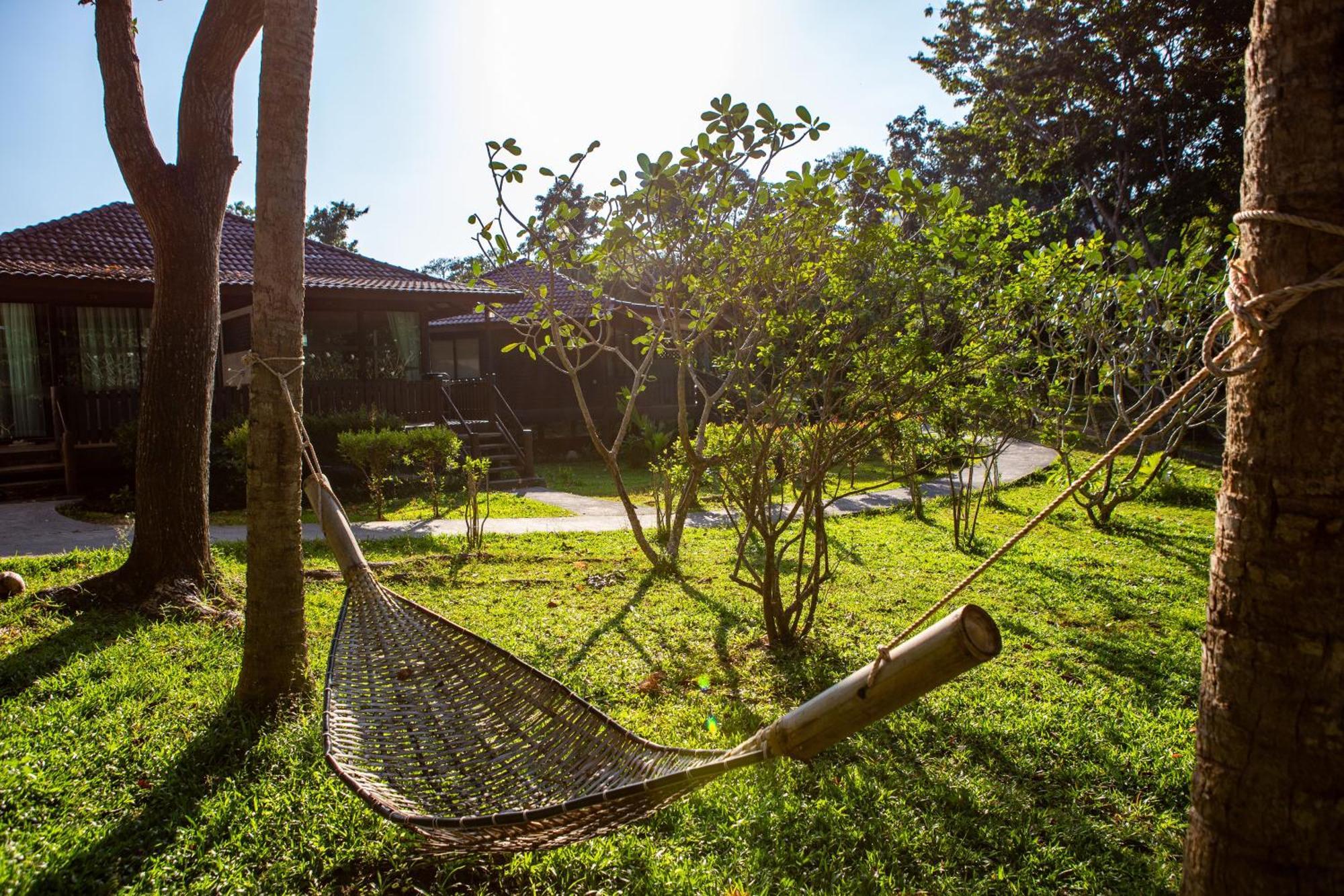 Ban Raya Resort And Spa Ko Racha Yai Buitenkant foto